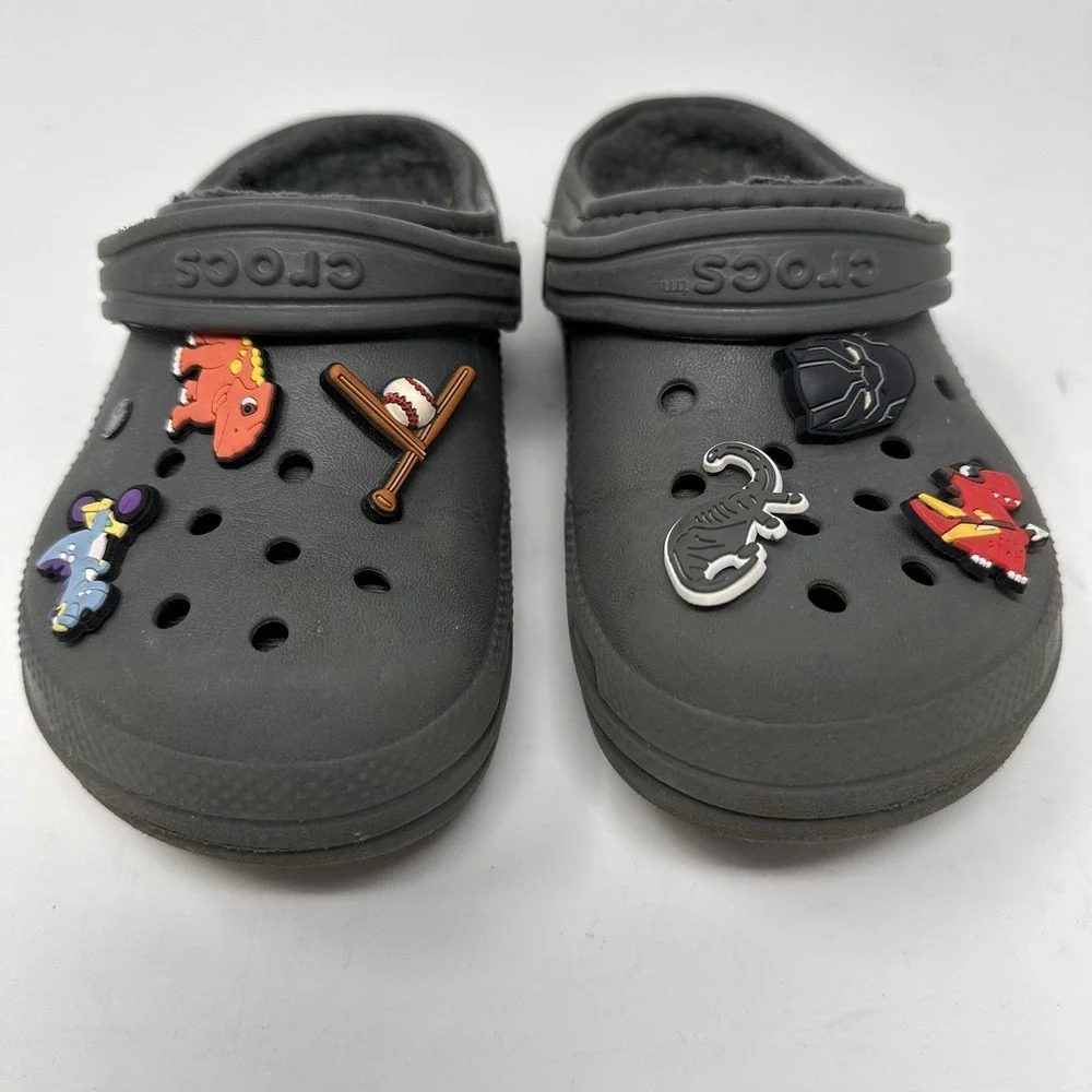 Crocs Gray Classic Slip On Clogs w / Dinosaur Charms Kids Size 12 C